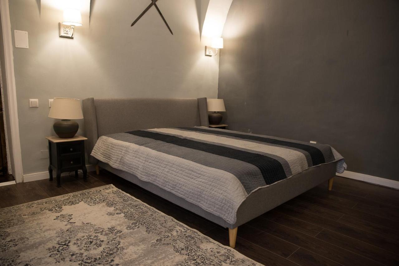 Ultra Central Medieval Apartment Клуж-Напока Екстер'єр фото